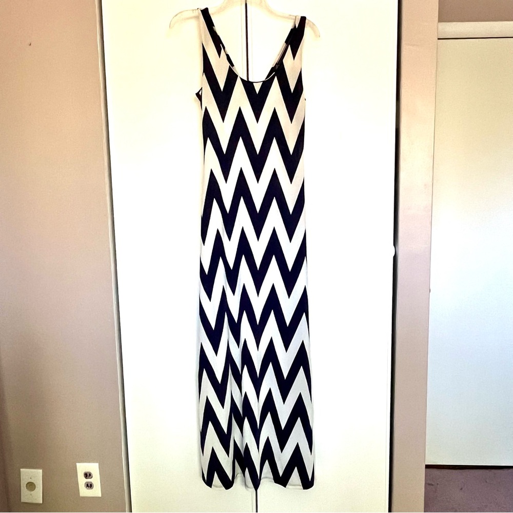 Chevron Patterned Maxi Dress
